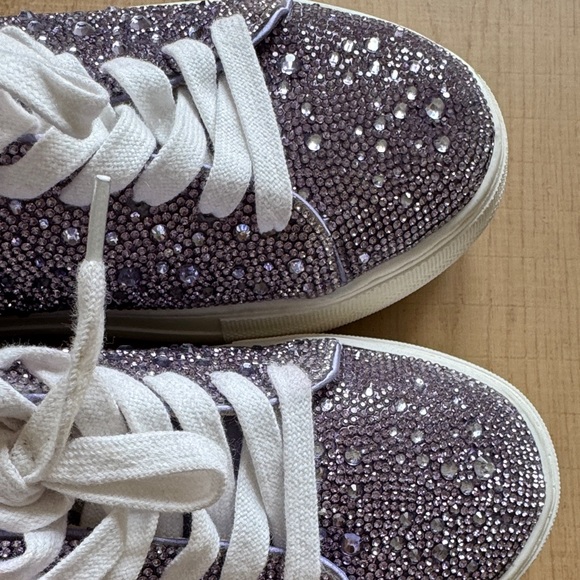 Betsey Johnson Sidny Lace-Up Rhinestone Platform Sneakers size 8M Purple - Picture 5 of 7